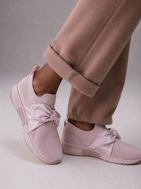 Mark Nason Debbie Modern Jogger Pink Knit Bow Sneakers Women’s 10 Blush